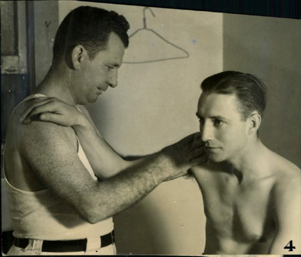 1930s circa Bucky Walters and Leo Miller Phildelphia Phillies "The Sporting News Collection Archives" Original 6" x 7" Photo (Sporting News Collection Hologram/MEARS Photo LOA)