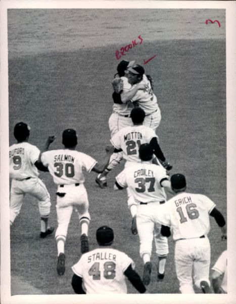 1970 Brooks Robinson Baltimore Orioles World Series "The Sporting News Collection Archives" Original Photo (Sporting News Collection Hologram/MEARS Photo LOA) - Lot of 3