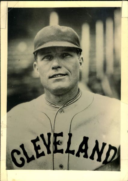 1929 Bibb Falk Cleveland Indians "The Sporting News Collection Archives" Original 5" x 7" Photo (Sporting News Collection Hologram/MEARS Photo LOA)