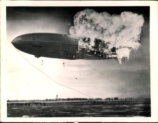 1937 Hindenberg Disaster "Chicago Sun-Times Archives" Original 7" x 9" Print (Chicago Sun-Times Archives Hologram/MEARS Photo LOA)