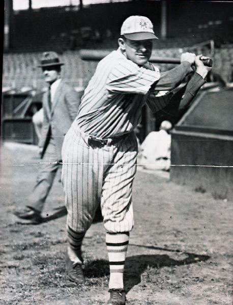 1922-23 Ross Youngs New York Giants "The Sporting News" Original 2.25" x 3.25" Black And White Negative (The Sporting News Collection/MEARS Auction LOA) 
