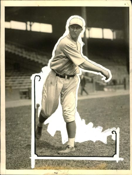1928 Curly Ogden Buffalo Bisons International League "The Sporting News Collection Archives" Original Photo (Sporting News Collection Hologram/MEARS Photo LOA)