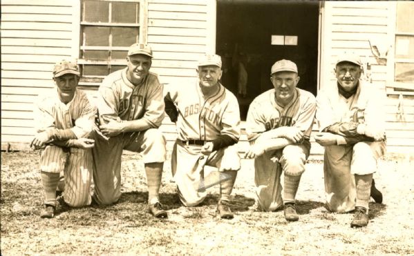 1938 Casey Stengel George Kelly Boston Bees "The Sporting News Collection Archives" Original Photo (Sporting News Collection Hologram/MEARS Photo LOA)