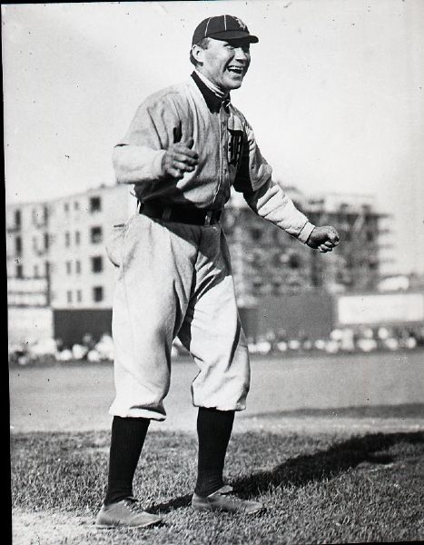 1907-18 circa Hughie Jennings Detroit Tigers "The Sporting News" Original Black And White Negative (The Sporting News Collection/MEARS Auction LOA) - Lot of 2