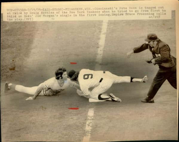 1975 All-Star Game Pete Rose Craig Nettles "The Chicago Sun-Times Archives" Original Photo (Chicago Sun-Times Hologram/MEARS Photo LOA)