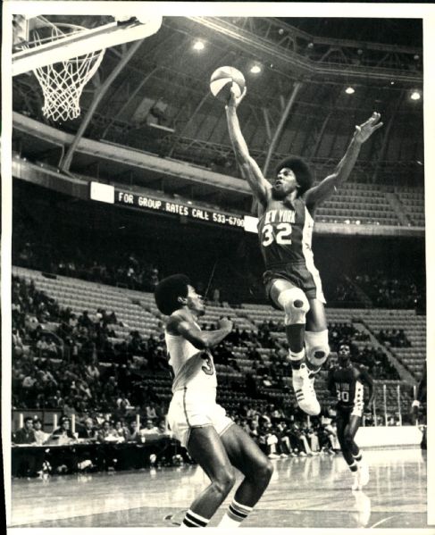 1974 Julius Irving New York Nets ABA "SPORT Magazine Collection Archives" Original Photo (MEARS Photo LOA)