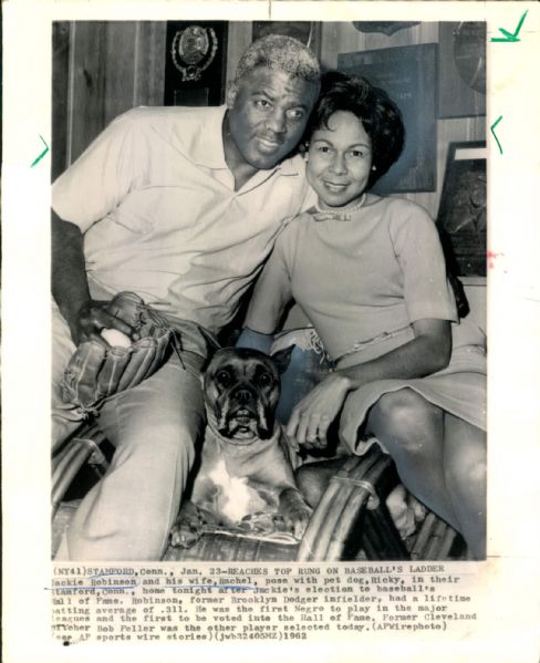 1962 Jackie Robinson and Family "The Sporting News Collection Archives" Original 8" x 10" Photo (Sporting News Collection Hologram/MEARS Photo LOA)