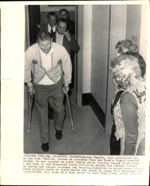 1962 Mickey Mantle New York Yankees "The Chicago Sun-Times Archives" Original Photo (Chicago Sun-Times Hologram/MEARS Photo LOA)