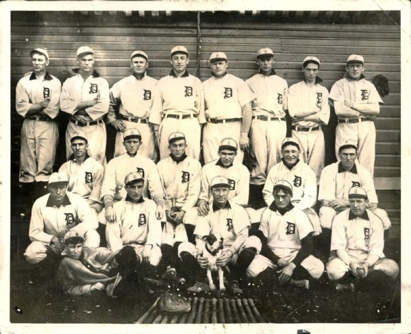 1939 Dated Photo of 1907 Detroit Tigers Team "The Sporting News Collection Archives" Original 8" x 10" Photo (Sporting News Collection Hologram/MEARS Photo LOA)
