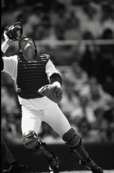 1989 Carlton Fisk Chicago White Sox "The Sporting News" Original 2.5" x 4" Black And White Negative (The Sporting News Collection/MEARS Auction LOA) 