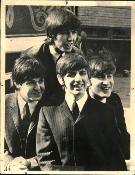1969 The Beatles "The Chicago Sun-Times Archives" Original Photo (Chicago Sun-Times Hologram/MEARS Photo LOA)
