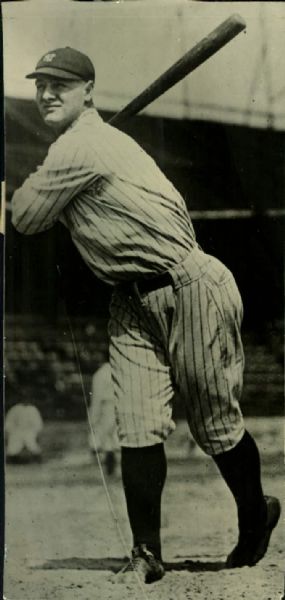1927 Lou Gehrig New York Yankees "The Sporting News Collection Archives" Original 3.5" x 7" Photo (Sporting News Collection Hologram/MEARS Photo LOA)