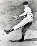 1933-37 Carl Hubbell New York Giants "The Sporting News" Original 3" x 3.75" Black And White Negative (The Sporting News Collection/MEARS Auction LOA) 