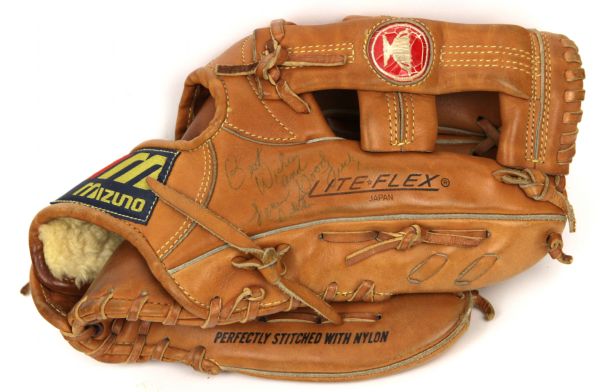 1980s Lenn Sakata Baltimore Orioles Game Worn Signed Fielders Glove - MEARS LOA 