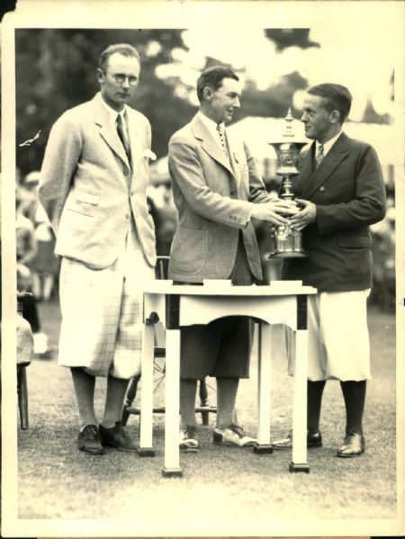 1928 Bobby Jones National Amateur Golf Champion "The Sporting News Collection Archives" Original Photo (Sporting News Collection Hologram/MEARS Photo LOA)