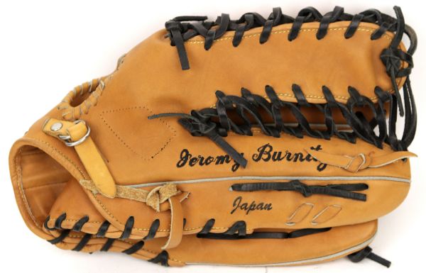 2000s Jeromy Burnitz Milwaukee Brewers Game Worn Fielders Glove With Signed Letter to Shaquille ONeal - JSA  & MEARS LOA