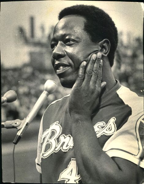 1974 Hank Aaron Atlanta Braves Lot #2 "The Sporting News Collection Archives" Original Photo (Sporting News Collection Hologram/MEARS Photo LOA)
