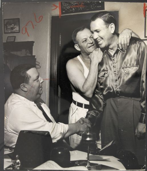1940 Dizzy Dean Chicago Cubs "The Sporting News Collection Archives" Original 9" x 10.75 Photo (Sporting News Collection Hologram/MEARS Photo LOA)"