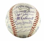 1962 Milwaukee Braves Team Signed ONL (Giles) Baseball w/ 30 Sigs. Incl. Hank & Tommie Aaron Spahn Uecker - JSA 