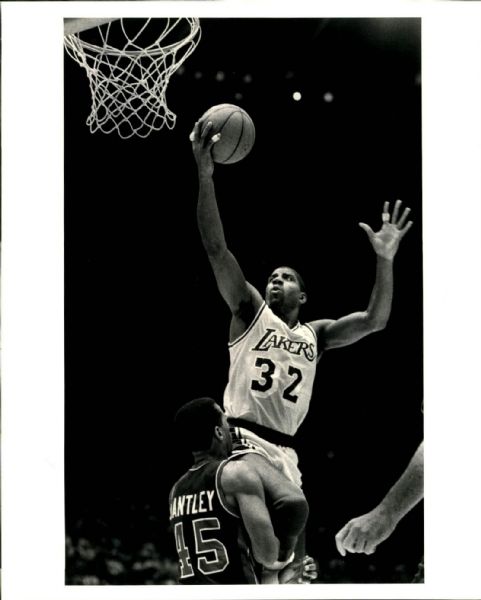 1988 Magic Johnson NBA Finals "The Sporting News Collection Archives" Original 8" x 10" Photo (Sporting News Collection Hologram/MEARS Photo LOA)