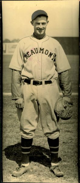 1930-32 Del Baker Beaumont Exporters "The Sporting News Collection Archives" Original Photo (Sporting News Collection Hologram/MEARS Photo LOA)