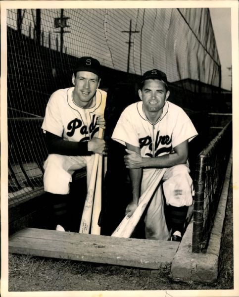 1947-48 Johnny Barrett San Diego Padres PCL "The Sporting News Collection Archives" Original Photo (Sporting News Collection Hologram/MEARS Photo LOA)