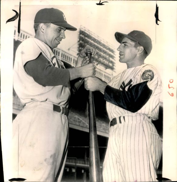 1952 New York Shortstop Rivals Pee Wee Reese and Phil Rizzuto "TSN Collection Archives" Original 8.25" x 8.5" Photo (Sporting News Collection Hologram/MEARS Photo LOA)