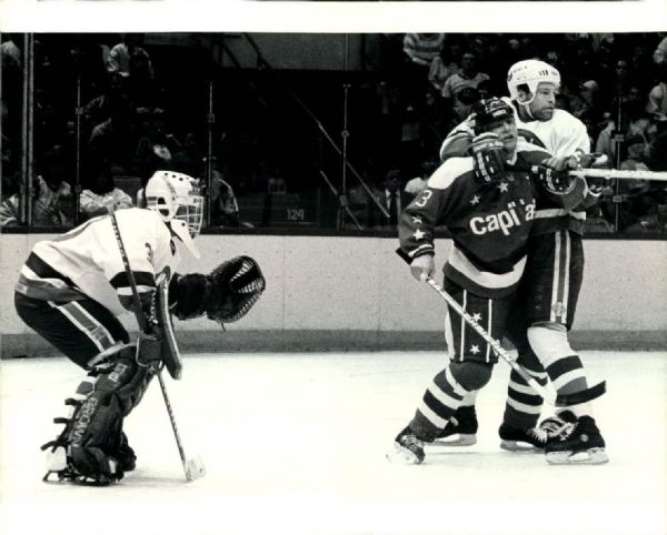 1975-95 circa Washington Capitals "The Sporting News Collection Archives" Original Photo (Sporting News Collection Hologram/MEARS Photo LOA) - Lot of 98