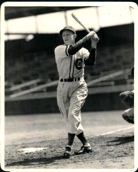 1940 Bob Collins Chicago Cubs "The Sporting News Collection Archives" Original Photo (Sporting News Collection Hologram/MEARS Photo LOA)