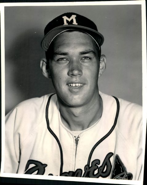 1954 Gene Conley Milwaukee Braves "The Sporting News Collection Archives" Original Photo (Sporting News Collection Hologram/MEARS Photo LOA)
