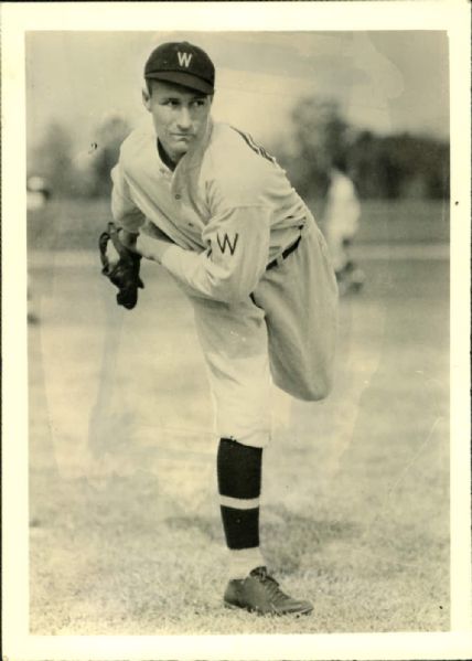 1932 Lynn Griffith Washington Senators "The Sporting News Collection Archives" Original Photo (Sporting News Collection Hologram/MEARS Photo LOA)