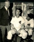 1947 Ewell Blackwell Noodles Harn Cincinnati Reds "The Sporting News Collection Archives" Original Photo (Sporting News Collection Hologram/MEARS Photo LOA)