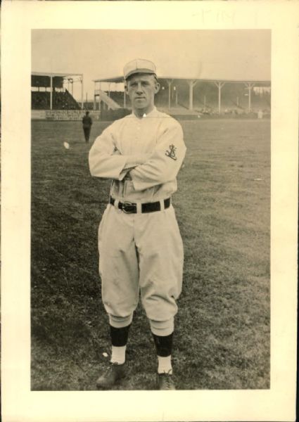 1909 Bobby Byrne St. Louis Cardinals "The Sporting News Collection Archives" Original Photo (Sporting News Collection Hologram/MEARS Photo LOA)