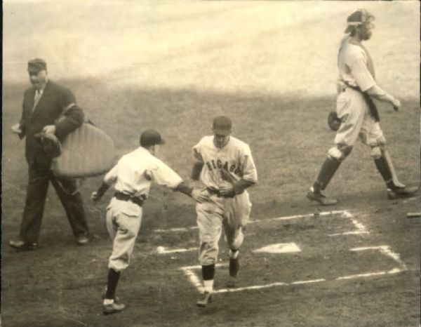 1932 Riggs Stephenson Chicago Cubs World Series "The Sporting News Collection Archives" Original 5.5" x 7" Photo (Sporting News Collection Hologram/MEARS Photo LOA)