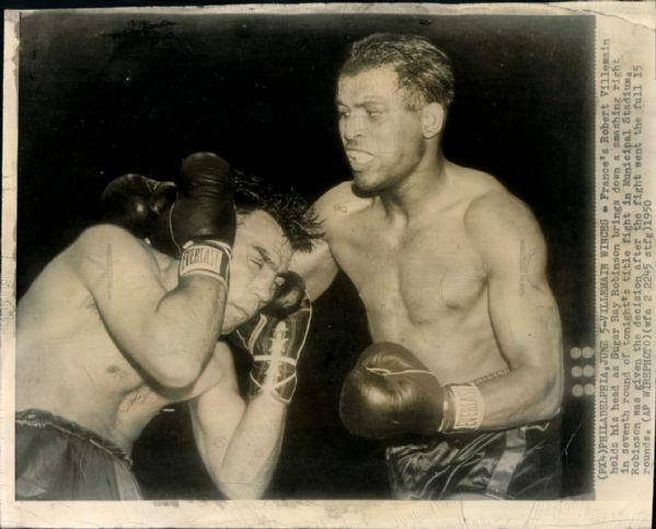 1950 Sugar Ray Robinson Boxer "The Sporting News Collection Archives" Original 7.75" x 9.75" Photo (Sporting News Collection Hologram/MEARS Photo LOA)