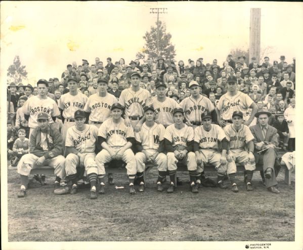 1948 Birdie Tebbetts Barnstorming All Star Team "The Sporting News Collection Archives" Original 8" x 10" Photo (Sporting News Collection Hologram/MEARS Photo LOA)