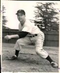 1952-66 Pittsburgh Pirates Individual Photographs The Sporting News Collection Archives Original Photo (Sporting News Collection Hologram/MEARS Photo LOA) - Lot of 24