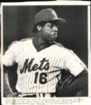1986 World Series New York Mets Boston Red Sox The Sporting News Collection Archives Original Photos (Sporting News Collection Hologram/MEARS Photo LOA) - Lot of 115
