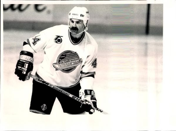 1985-95 circa Vancouver Canucks "The Sporting News Collection Archives" Original Photo (Sporting News Collection Hologram/MEARS Photo LOA) - Lot of 58