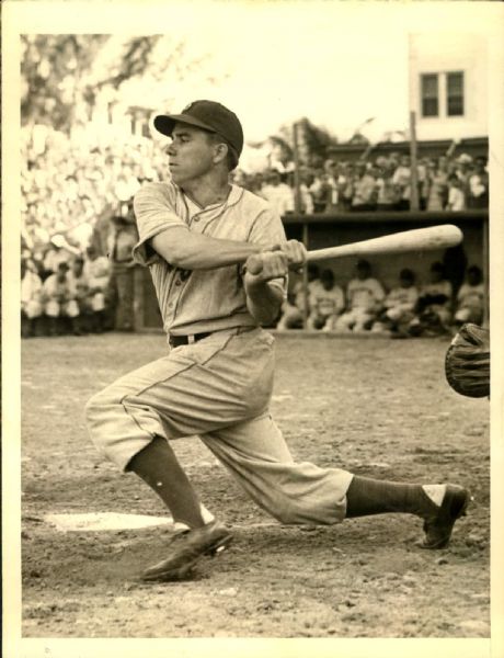 1946 Pee Wee Reese Brooklyn Dodgers "The Sporting News Collection Archives" Original 6" x 8" PSA/DNA Type 1 Photo (Sporting News Collection Hologram/MEARS Photo LOA)