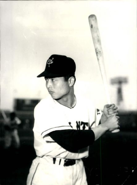 1961 Sadaharu Oh Yomiuri Giants "The Sporting News Collection Archives" Original 4.75" x 6.5" PSA/DNA Type 1 Photo (Sporting News Collection Hologram/MEARS Photo LOA)