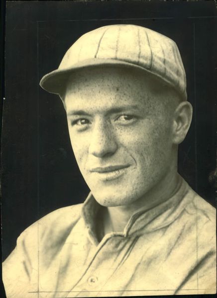 1928 Hughie Critz Cincinnati Reds "The Sporting News Collection Archives" Original Photo (Sporting News Collection Hologram/MEARS Photo LOA)