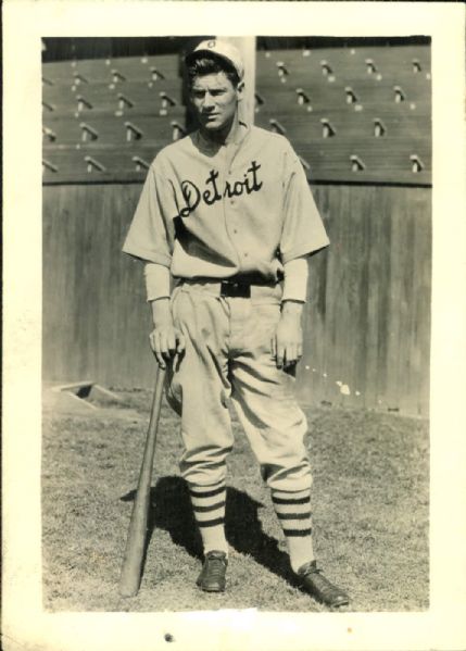 1931 Marvin Owen Detroit Tigers "The Sporting News Collection Archives" Original Photo (Sporting News Collection Hologram/MEARS Photo LOA)