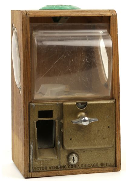 1930/40s Victor Vending Gumball Small Toy Machine 
