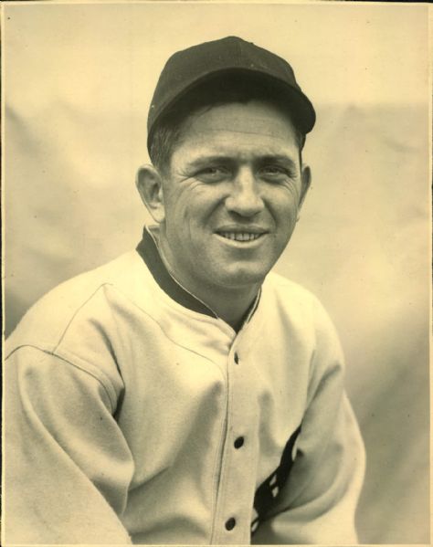 1928 Cliff Brady Minneapolis Millers AA "The Sporting News Collection Archives" Original 7.5" x 9.5" Photo (Sporting News Collection Hologram/MEARS Photo LOA)