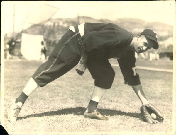 1930s Chet Wilburn Minor Leagues "The Sporting News Collection Archives" Original 7.5" x 10" Photo (Sporting News Collection Hologram/MEARS Photo LOA)