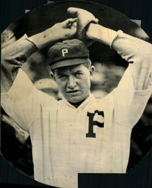 1913-1914 Grover Cleveland Alexander Philadelphia Phillies "The Sporting News Collection Archives" Original Photo (Sporting News Collection Hologram/MEARS Photo LOA)