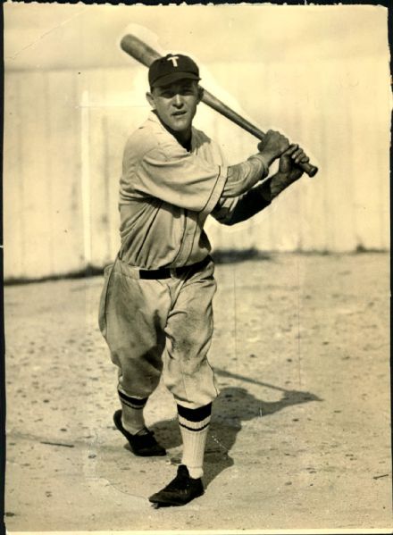 1928 Cy Cashion Chattanooga Lookouts "The Sporting News Collection Archives" Original 7" x 9.5" Photo (Sporting News Collection Hologram/MEARS Photo LOA)