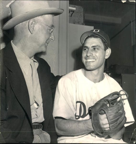 1947 Al Gionfriddo Brooklyn Dodgers "The Sporting News Collection Archives" Original 6" x 6.5" Photo (Sporting News Collection Hologram/MEARS Photo LOA)