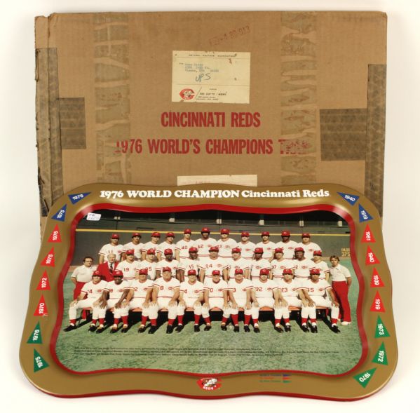 1976 Exceptionally High Grade Cincinnati Reds World Series Champions Serving Tray (MIB)